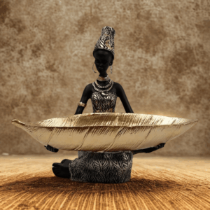 Γυναίκα με τουρμπάνι – κάτοχος κοσμημάτων