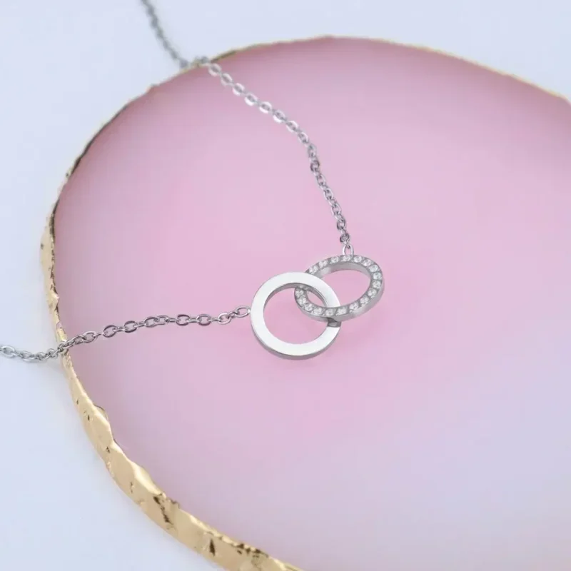 MIA-nyl-3-800x800 MIA-nyl-3-800x800