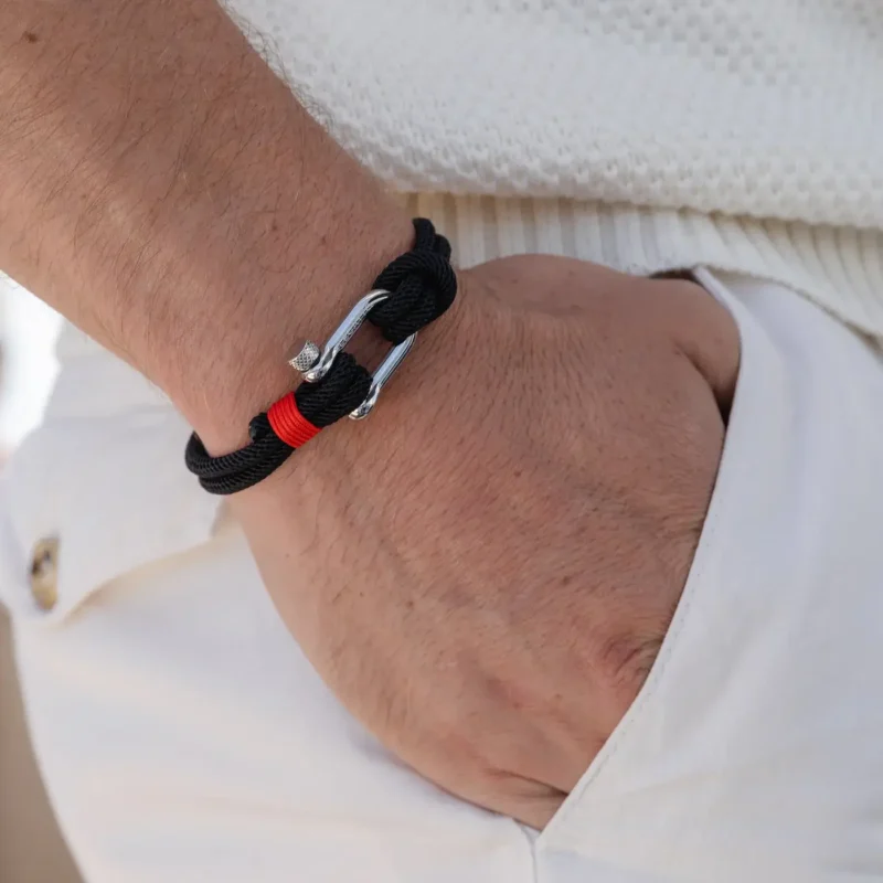 alchor-black-222027 alchor-black-222027